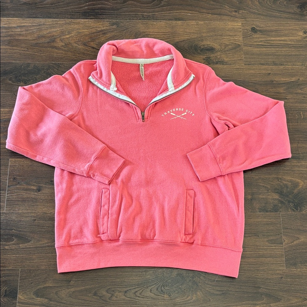 Momentum Traverse City quarter zip